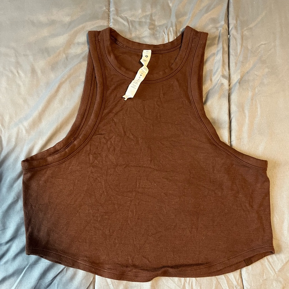 Lululemon tank top